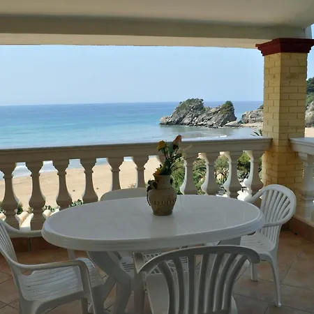 Beachfront House Tolis - Daire *