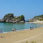 شقة Beachfront House Tolis - *