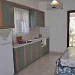Beachfront House Tolis - * بيليكاس
